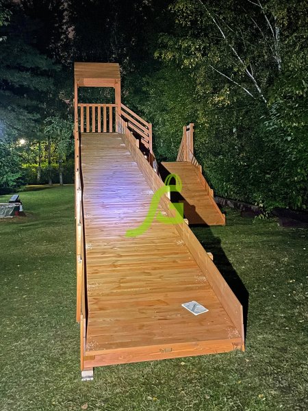 Зимняя деревянная горка "IgraGrad Snow Fox 12 м" с двумя скатами